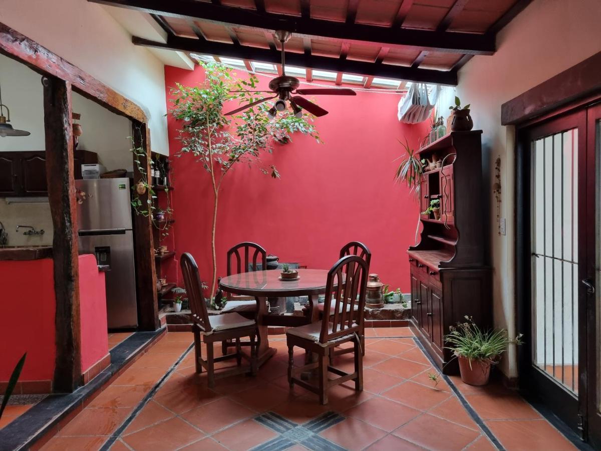 Hostal Las Rosas ซัลตา ภายนอก รูปภาพ