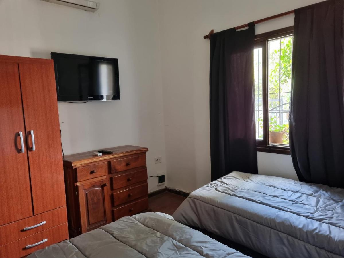 Hostal Las Rosas ซัลตา ภายนอก รูปภาพ