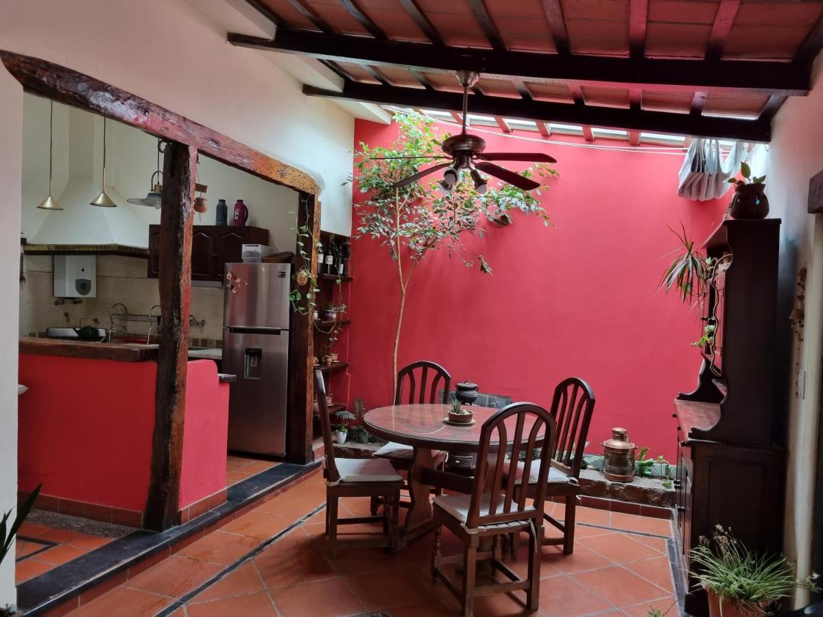 Hostal Las Rosas ซัลตา ภายนอก รูปภาพ