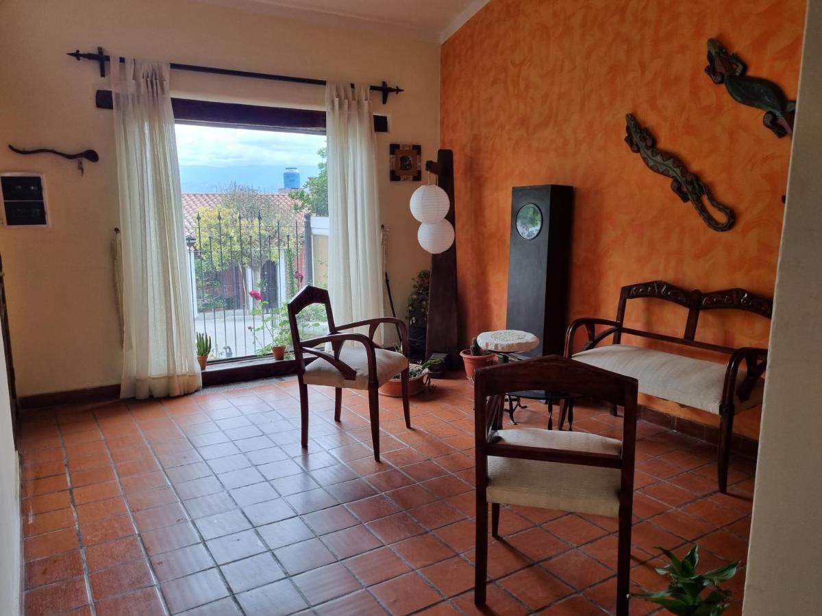 Hostal Las Rosas ซัลตา ภายนอก รูปภาพ