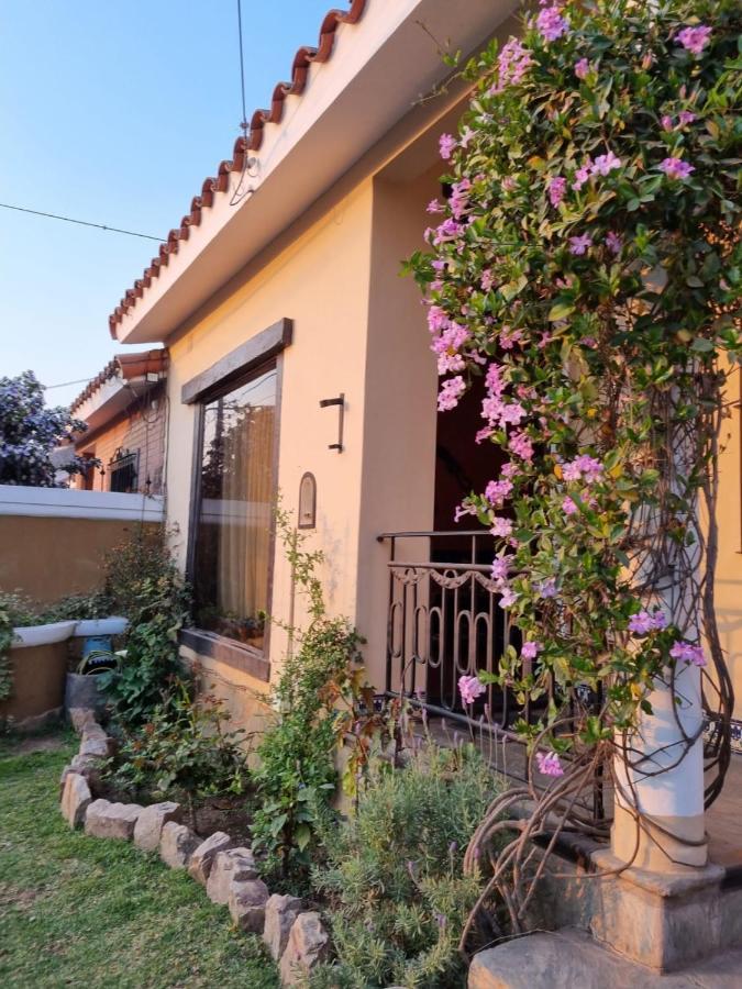 Hostal Las Rosas ซัลตา ภายนอก รูปภาพ